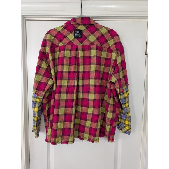 BDG Urban Outfitters Pink Combo Plaid Flannel Shirt Distressed Fringe‎ Small NWT - Picture 7 of 7